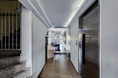 Apartamento à venda com 36m², 1 quarto e sem vagaÁrea comum