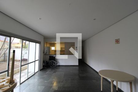 Apartamento à venda com 47m², 1 quarto e 1 vagaÁrea Comum - Salão de Festas