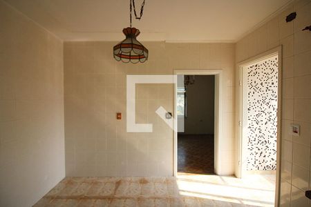 Apartamento à venda com 140m², 3 quartos e 2 vagasCozinha 