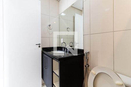 Apartamento para alugar com 80m², 3 quartos e 2 vagasBanheiro Social