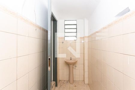 Banheiro de casa de condomínio para alugar com 1 quarto, 50m² em Penha de França, São Paulo