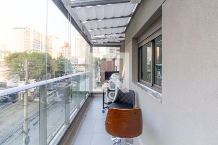 Apartamento à venda com 68m², 2 quartos e 1 vagaVaranda