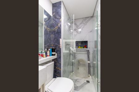 Apartamento à venda com 68m², 2 quartos e 1 vagaBanheiro da Suíte