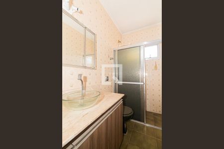 Casa à venda com 145m², 3 quartos e 2 vagasBanheiro