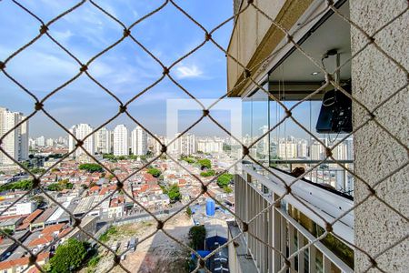 Apartamento à venda com 74m², 2 quartos e 2 vagasQuarto 2 - Suíte varanda