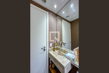 Apartamento à venda com 74m², 2 quartos e 2 vagasLavabo