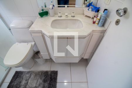 Apartamento à venda com 172m², 4 quartos e 4 vagasBanheiro da Suíte 1