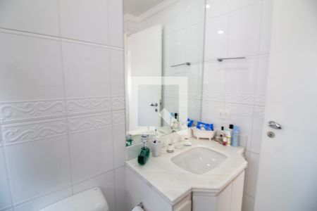 Apartamento à venda com 172m², 4 quartos e 4 vagasBanheiro da Suíte 1