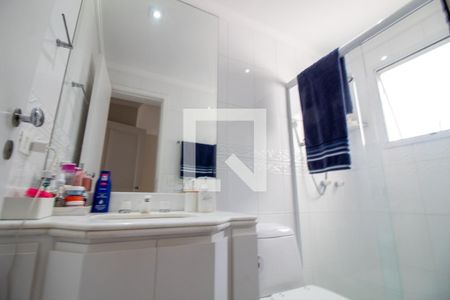 Apartamento à venda com 172m², 4 quartos e 4 vagasBanheiro da Suíte 2