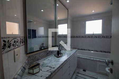 Apartamento à venda com 172m², 4 quartos e 4 vagasBanheiro da Suíte 3