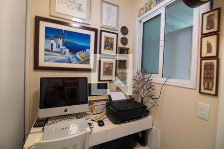 Apartamento à venda com 172m², 4 quartos e 4 vagasQuarto de Serviço