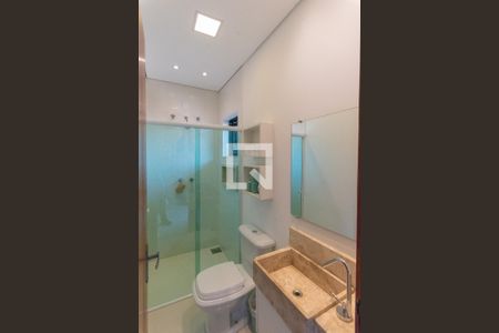 Casa à venda com 420m², 4 quartos e 4 vagas Casa à venda com 420m², 4 quartos e 4 vagasBanheiro 2 da Suíte 1