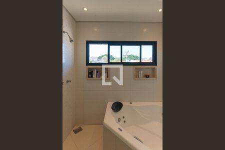 Casa à venda com 420m², 4 quartos e 4 vagas Casa à venda com 420m², 4 quartos e 4 vagasBanheiro 1 da Suíte 1