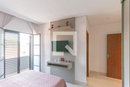 Casa à venda com 420m², 4 quartos e 4 vagas Casa à venda com 420m², 4 quartos e 4 vagasSuíte 2