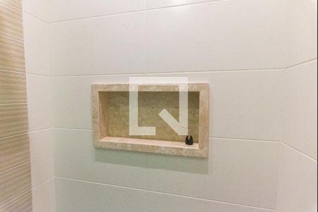 Casa à venda com 420m², 4 quartos e 4 vagas Casa à venda com 420m², 4 quartos e 4 vagasBanheiro