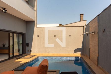 Casa à venda com 420m², 4 quartos e 4 vagas Casa à venda com 420m², 4 quartos e 4 vagasPiscina
