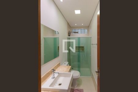 Casa à venda com 420m², 4 quartos e 4 vagas Casa à venda com 420m², 4 quartos e 4 vagasBanheiro