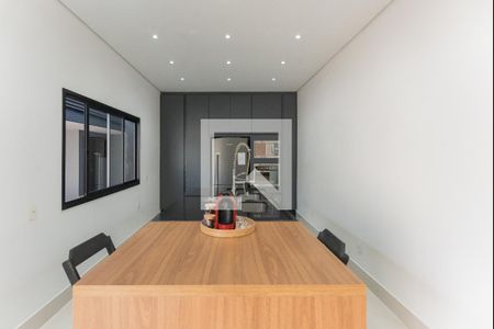 Casa à venda com 420m², 4 quartos e 4 vagas Casa à venda com 420m², 4 quartos e 4 vagasCozinha