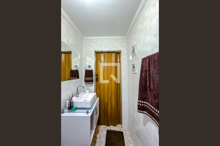 Casa à venda com 100m², 2 quartos e 1 vagaBanheiro da Suíte