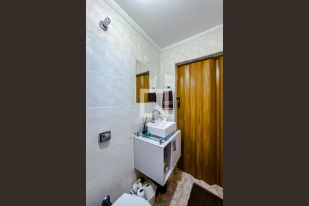 Casa à venda com 100m², 2 quartos e 1 vagaBanheiro da Suíte