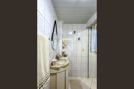 Casa à venda com 100m², 2 quartos e 1 vagaBanheiro