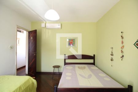 Casa à venda com 175m², 3 quartos e 2 vagasQuarto 2