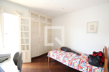 Casa à venda com 175m², 3 quartos e 2 vagasQuarto 3