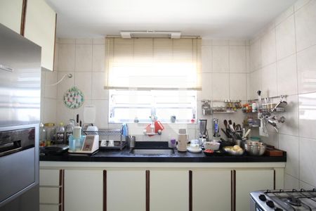 Casa à venda com 175m², 3 quartos e 2 vagasCozinha