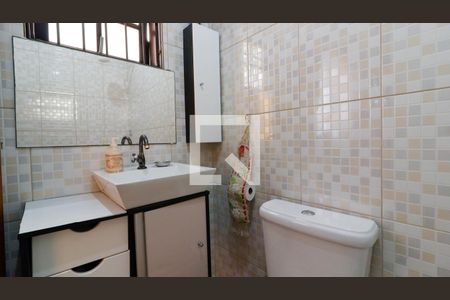 Casa à venda com 93m², 2 quartos e 4 vagas Casa à venda com 93m², 2 quartos e 4 vagasBanheiro