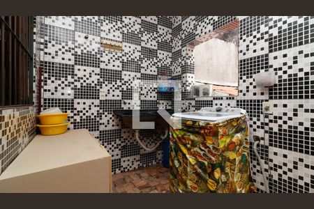 Casa à venda com 93m², 2 quartos e 4 vagas Casa à venda com 93m², 2 quartos e 4 vagasÁrea de Serviço