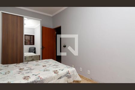 Suíte de casa à venda com 2 quartos, 93m² em Vila Paranagua, São Paulo