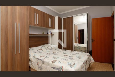 Suíte de casa à venda com 2 quartos, 93m² em Vila Paranagua, São Paulo