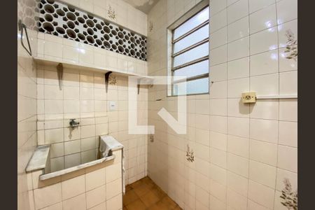Casa à venda com 100m², 3 quartos e 1 vagaÁrea de Serviço