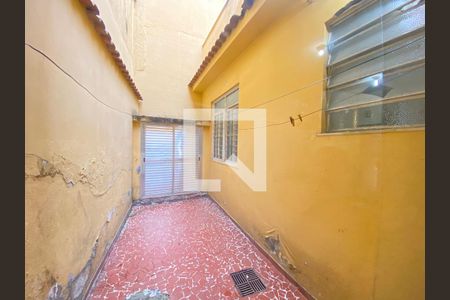 Casa à venda com 100m², 3 quartos e 1 vagaÁrea de Serviço