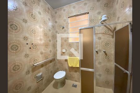 Casa à venda com 100m², 3 quartos e 1 vagaBanheiro 2