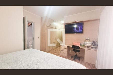 Casa à venda com 450m², 3 quartos e 6 vagas Casa à venda com 450m², 3 quartos e 6 vagasSuíte