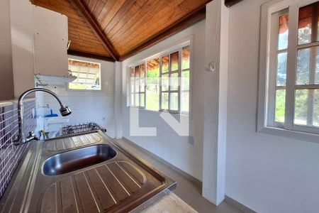 Casa à venda com 80m², 1 quarto e 1 vaga Casa à venda com 80m², 1 quarto e 1 vagaCozinha