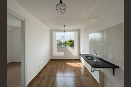 Sala e Cozinha de apartamento à venda com 1 quarto, 24m² em Jardim América da Penha, São Paulo