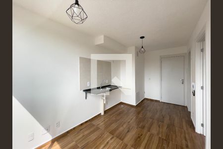 Sala e Cozinha de apartamento à venda com 1 quarto, 24m² em Jardim América da Penha, São Paulo