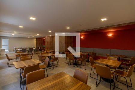 Apartamento à venda com 24m², 1 quarto e sem vaga Apartamento à venda com 24m², 1 quarto e sem vagaÁrea Comum - Salão de Festas