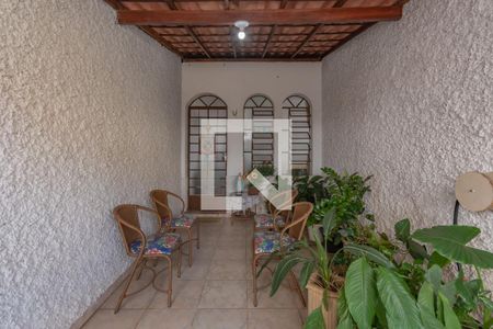 Casa à venda com 100m², 2 quartos e 1 vagaÁrea Externa