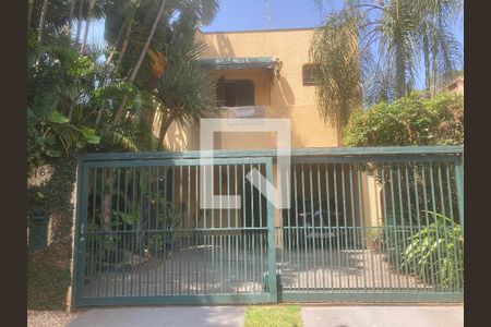 Casa à venda com 350m², 4 quartos e 4 vagas