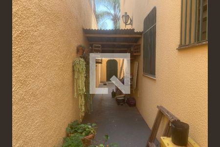 Casa à venda com 350m², 4 quartos e 4 vagas