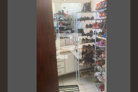 Casa à venda com 350m², 4 quartos e 4 vagas