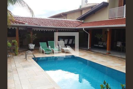 Casa à venda com 417m², 4 quartos e 4 vagas