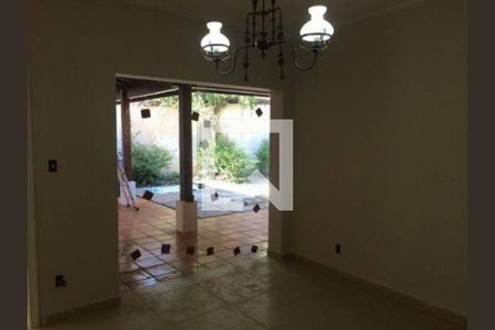 Casa à venda com 280m², 3 quartos e 3 vagas