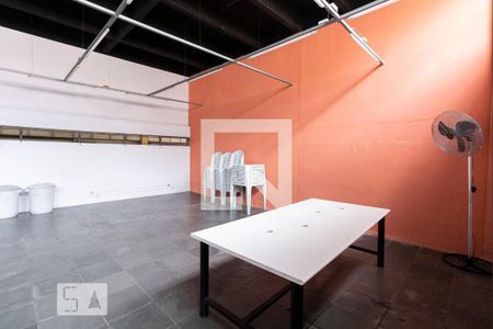 Apartamento à venda com 80m², 3 quartos e sem vagaCondomínio - Salão de Festas 