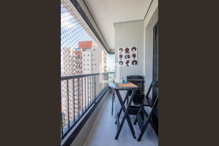 Sacada de apartamento para alugar com 2 quartos, 48m² em Centro, Osasco