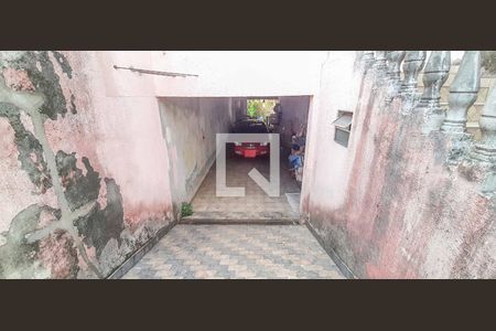 Casa à venda com 125m², 3 quartos e 4 vagas Casa à venda com 125m², 3 quartos e 4 vagasGaragem