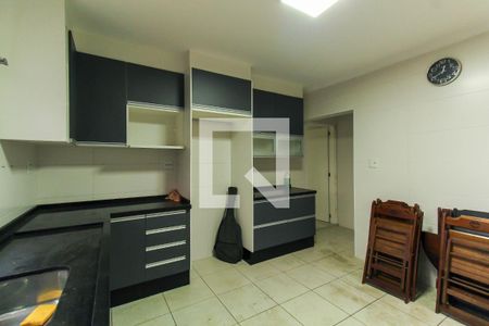 Casa à venda com 110m², 4 quartos e 3 vagasCozinha
